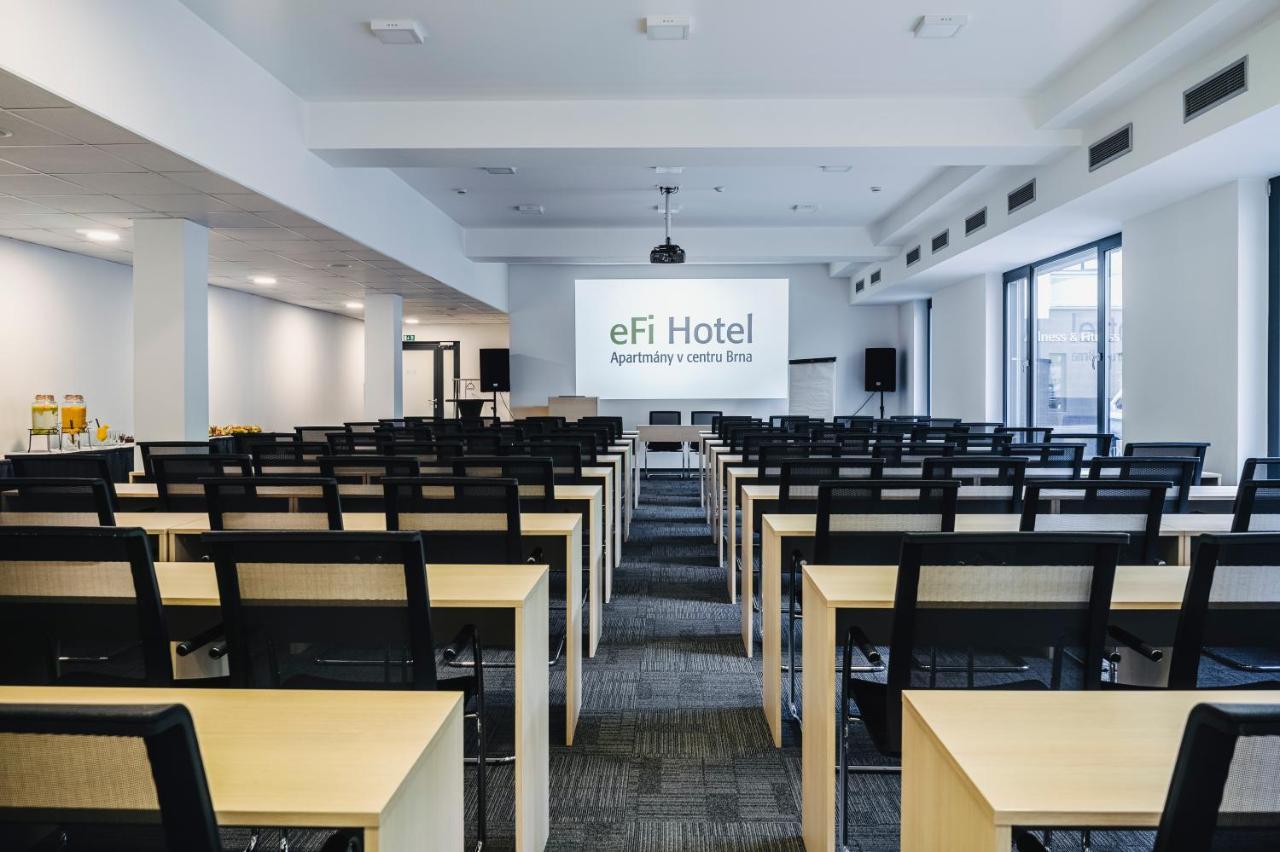 Efi Palace Hotel ブルノ エクステリア 写真